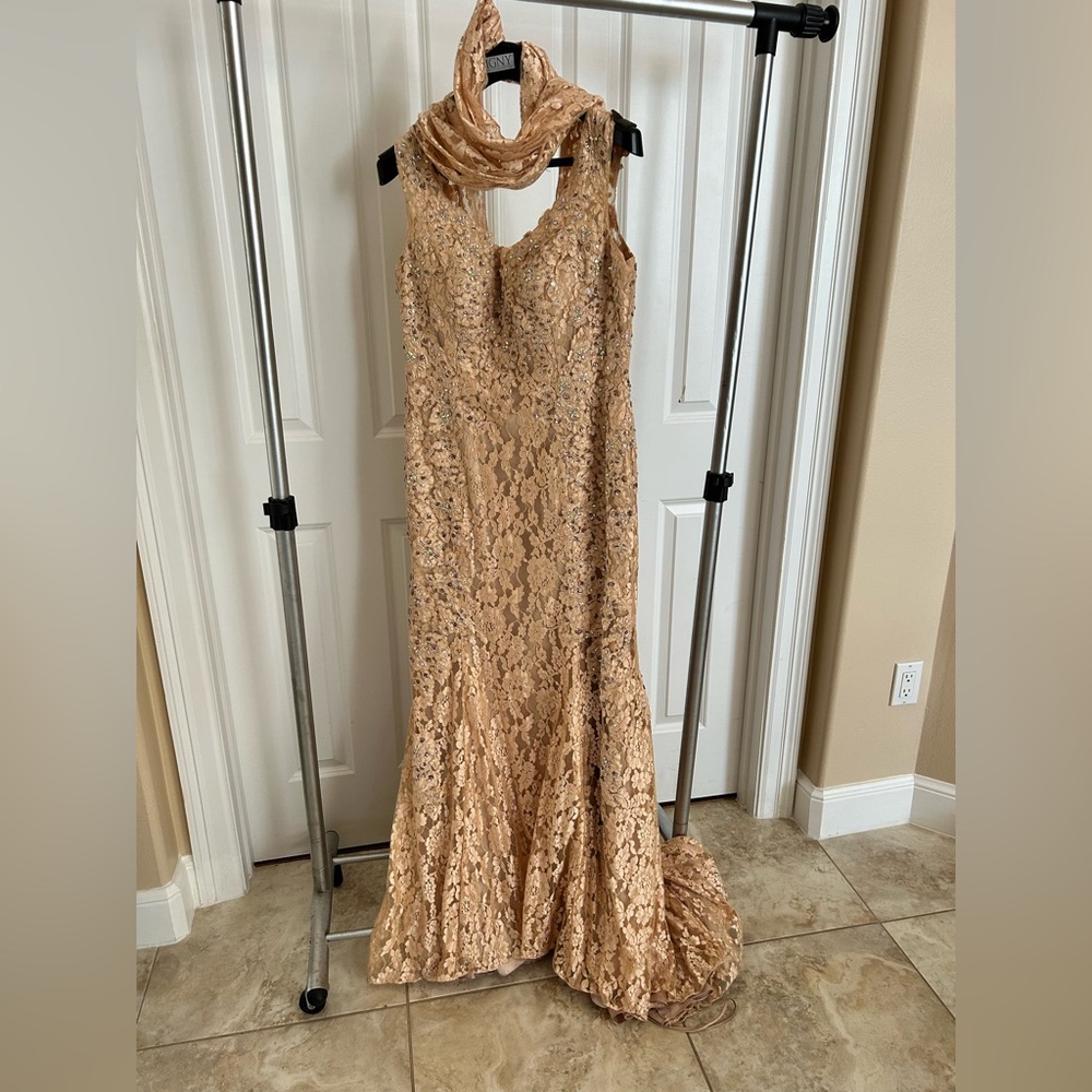 Elegant Lace Wedding Dress in Gold